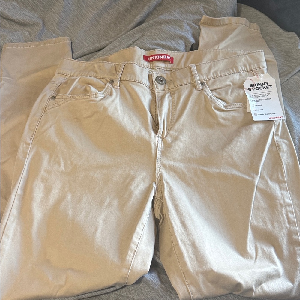 UNIONBAY Khaki Skinny Pants